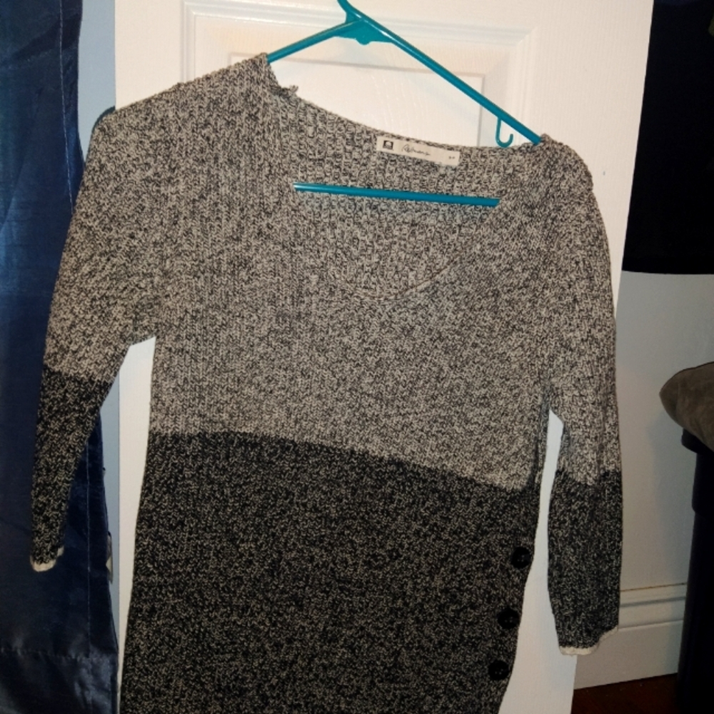 Reitman Knitted Long Sleeve.